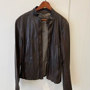 Elegant Dark Brown Leather Jacket